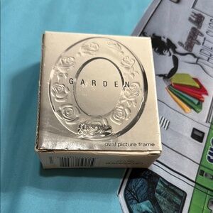 Oval Picture Frame - Silver